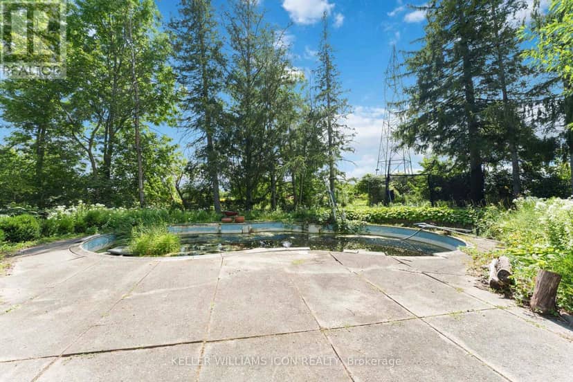 2770 Prince Of Wales Drive — photo 36 of 40