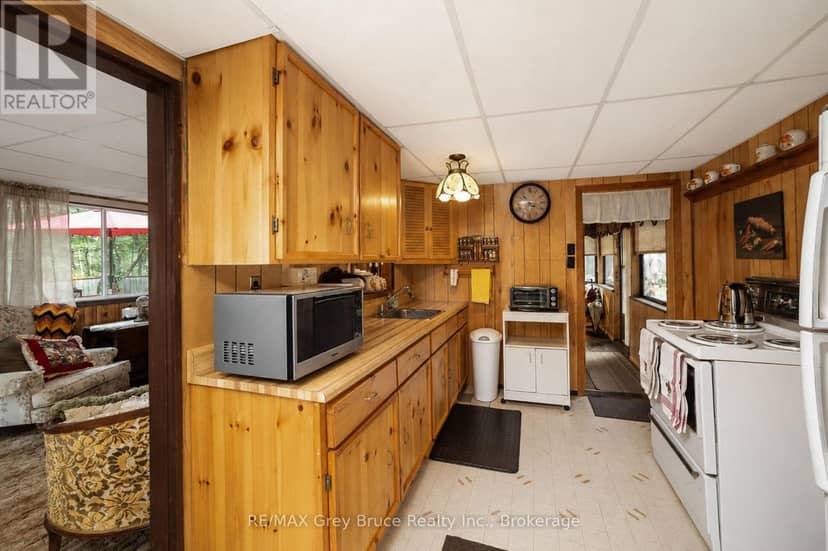 263617 Southgate 26 Road — photo 12 of 40