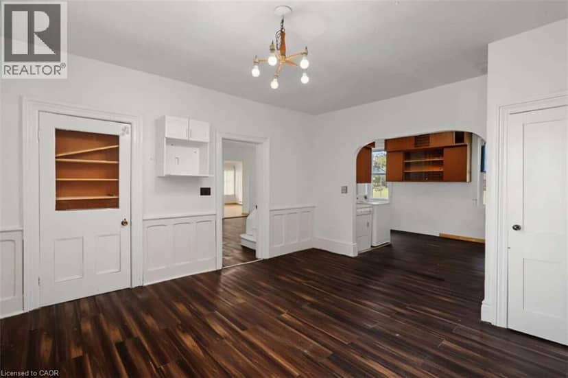 357 KINGS WHARF Road — photo 16 of 39
