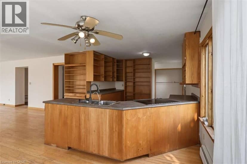 357 KINGS WHARF Road — photo 7 of 39