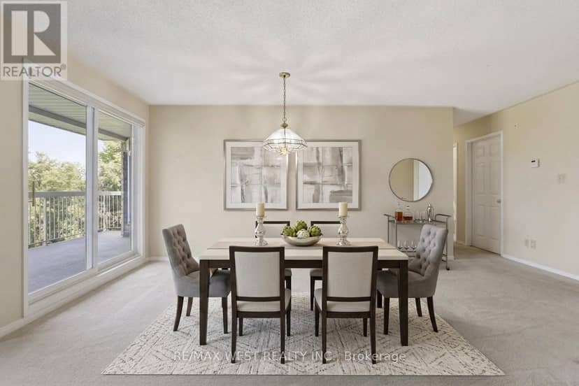 205C - 1099 Clonsilla Avenue — photo 3 of 9