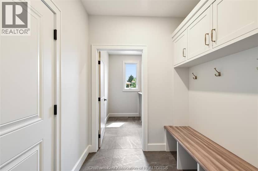 67 Rosewood CRESCENT — photo 30 of 40