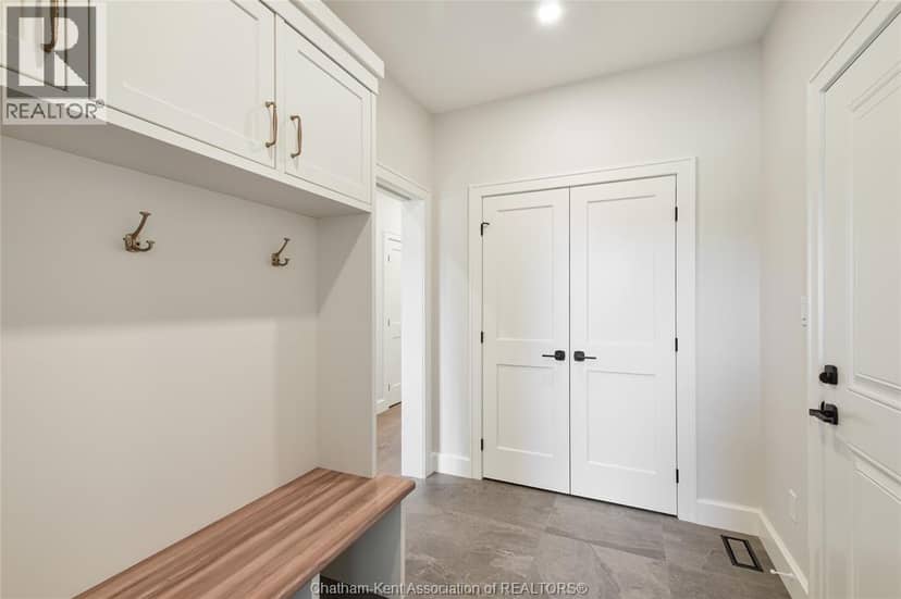 67 Rosewood CRESCENT — photo 33 of 40