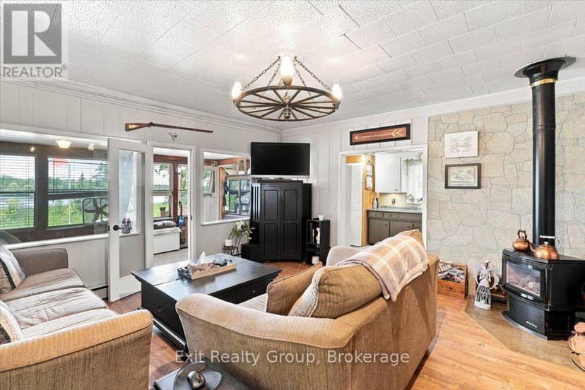 82 Canal Road — photo 10 of 37
