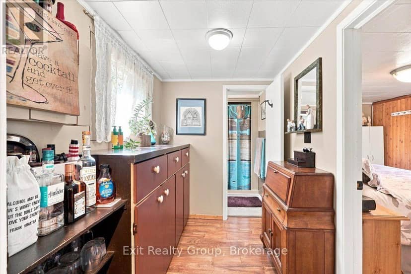 82 Canal Road — photo 12 of 37