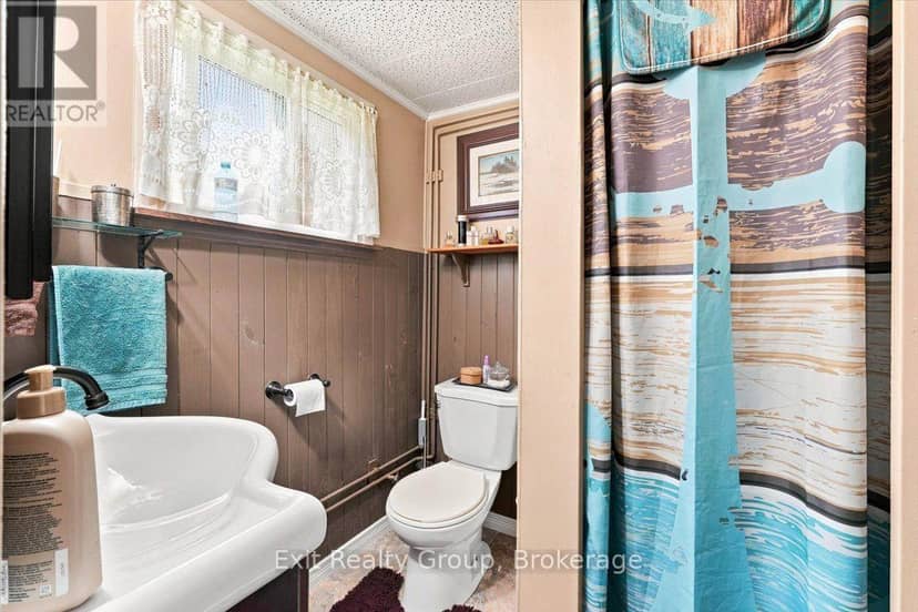 82 Canal Road — photo 16 of 37