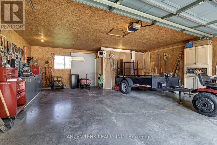 49988 Catherina Street — photo 31 of 40