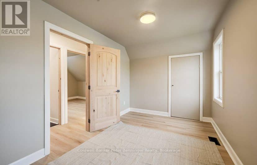 20 Elm Street — photo 23 of 35