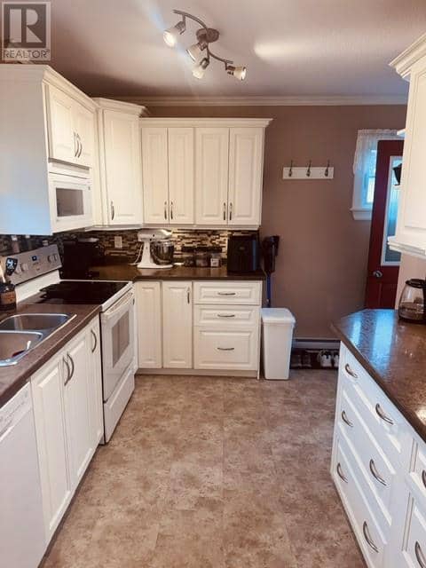 2 Jolie Vue Drive — photo 21 of 40