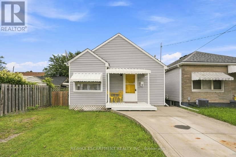 328 Woodward Avenue — photo 1 of 21