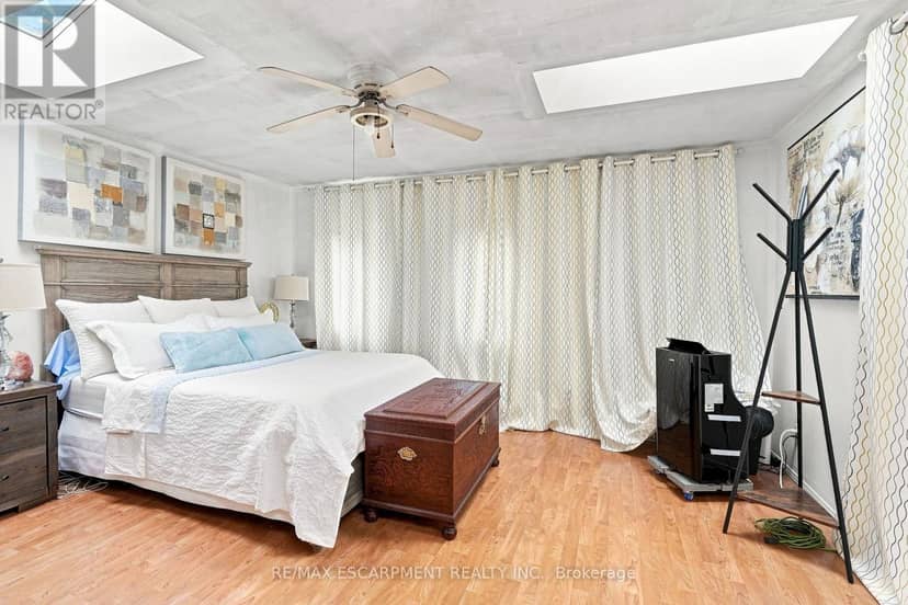 328 Woodward Avenue — photo 12 of 21