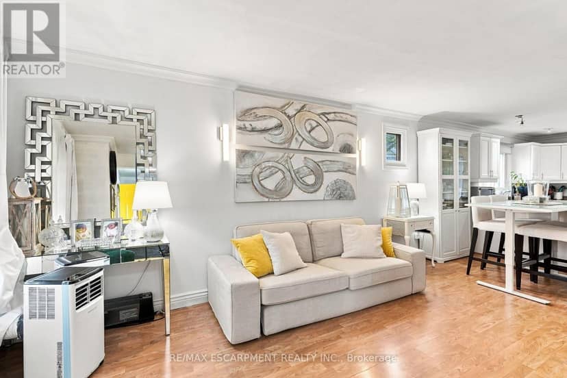 328 Woodward Avenue — photo 6 of 21