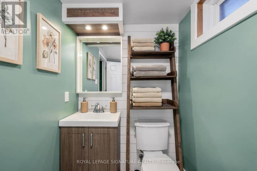 38 Tewskbury Crescent — photo 16 of 19
