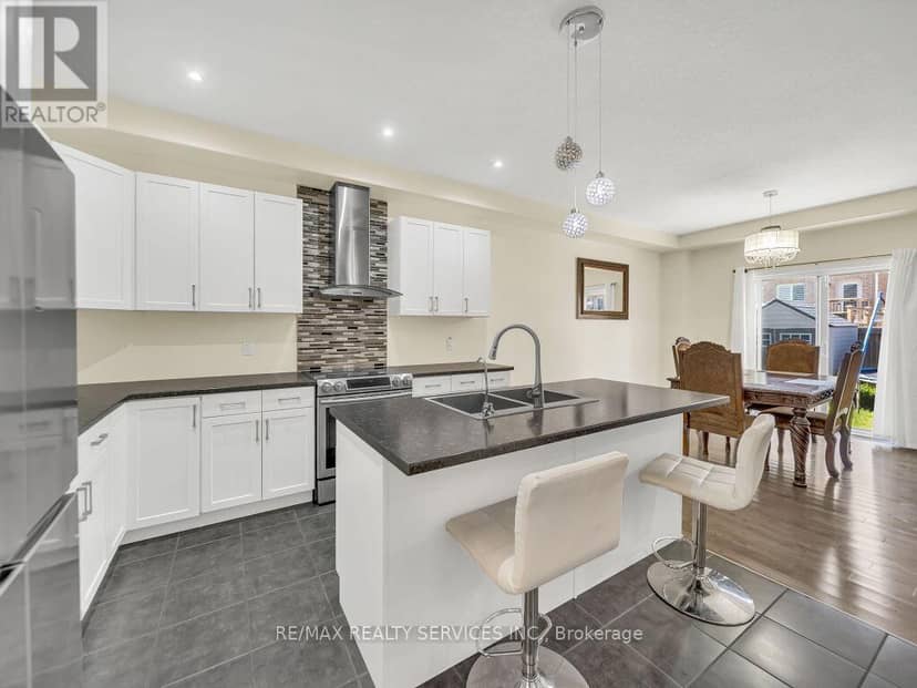 9 Fitzgerald Street — photo 6 of 29