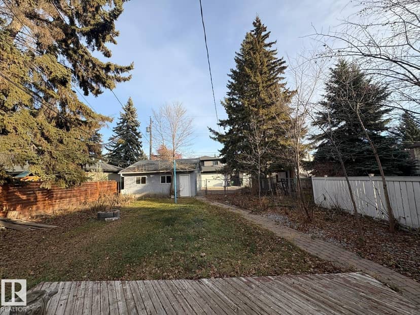 9733 143 ST NW, Edmonton, photo 2