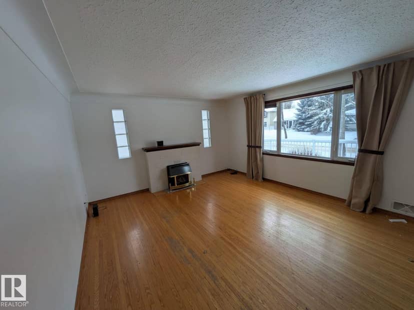 9733 143 ST NW, Edmonton, photo 4