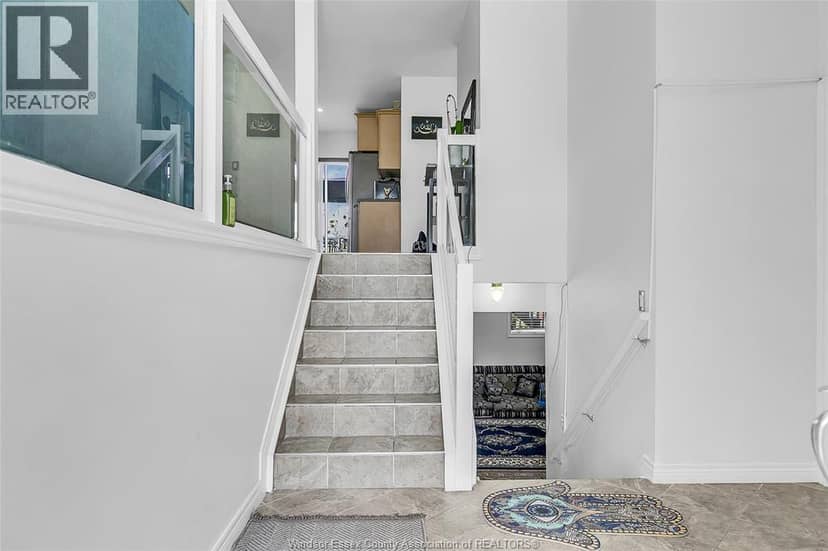 692 Dynasty — photo 3 of 26