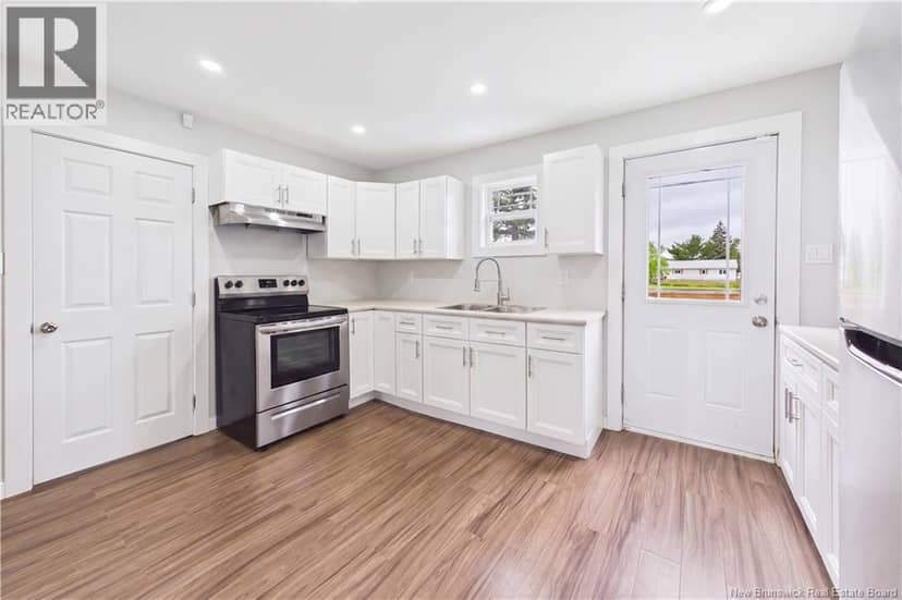 110 Cedar Street — photo 12 of 40