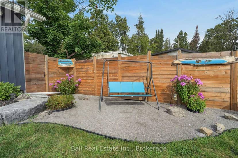 118 Echo Bay Road E — photo 20 of 40