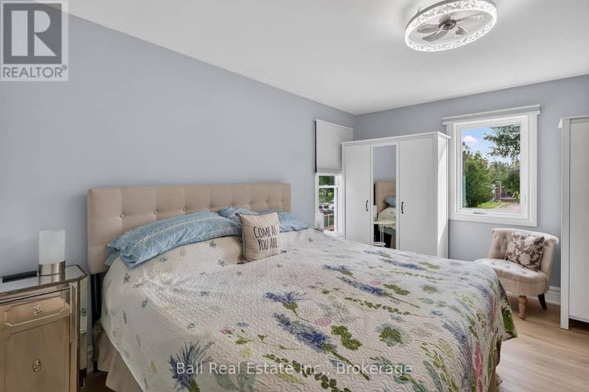 118 Echo Bay Road E — photo 22 of 40