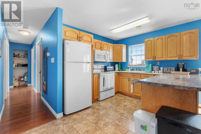 32 Evergreen Court — photo 19 of 40