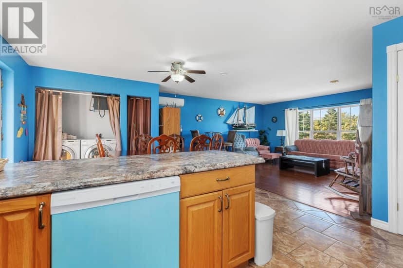 32 Evergreen Court — photo 22 of 40
