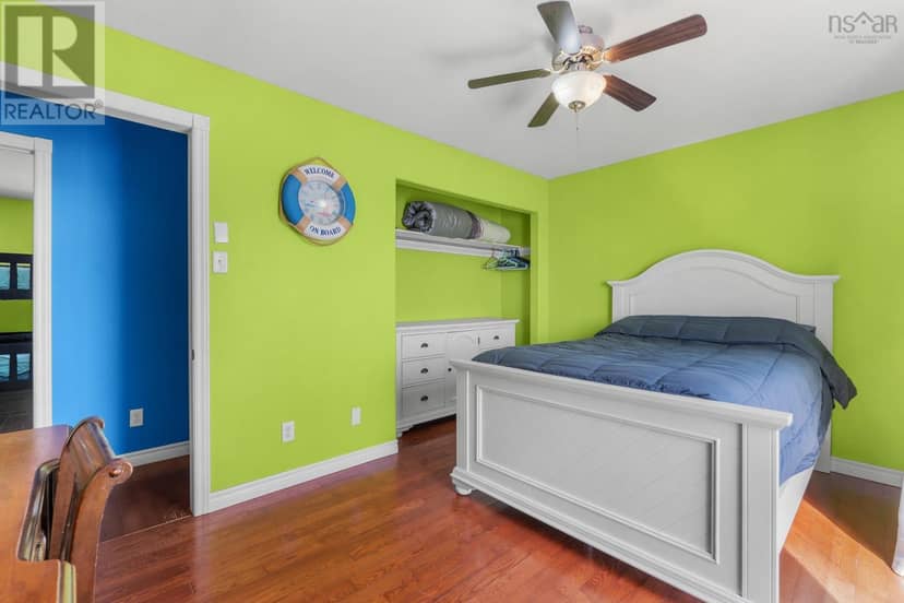 32 Evergreen Court — photo 31 of 40