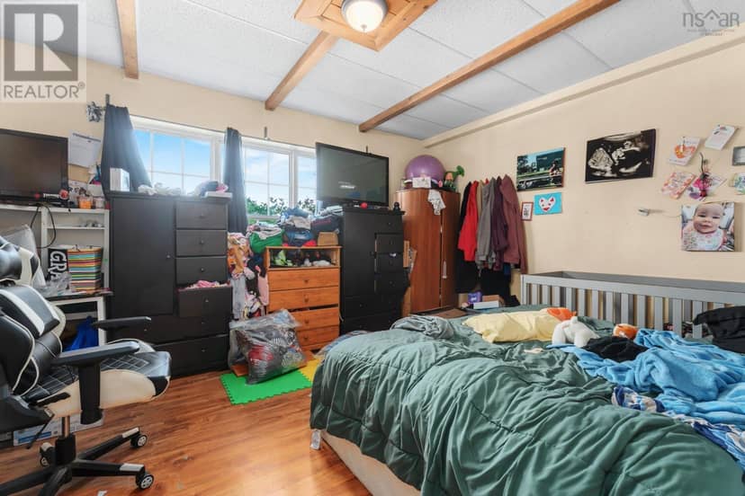 32 Evergreen Court — photo 36 of 40