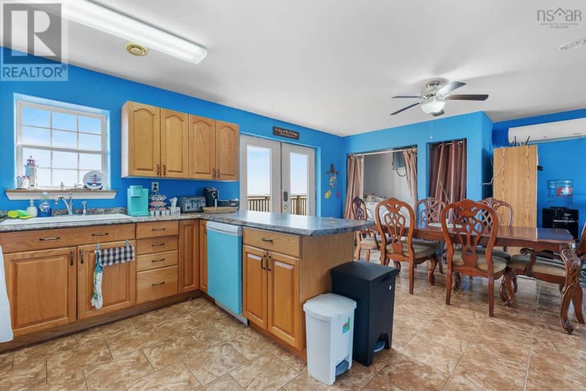32 Evergreen Court — photo 19 of 40