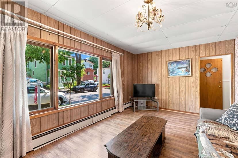 6355/6357 Cork Street — photo 7 of 40