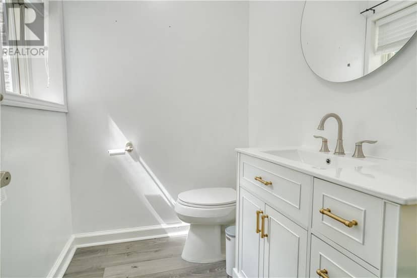 1822 Regional Road 10 — photo 10 of 31