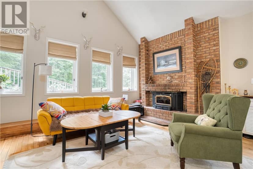 1822 Regional Road 10, Whitefish, photo 4