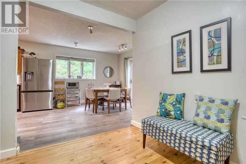 1822 Regional Road 10, Whitefish, photo 6