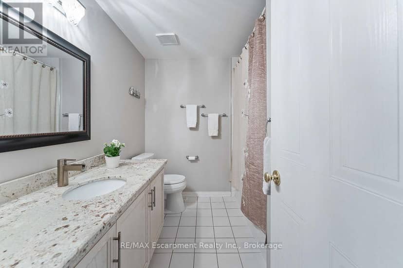 1 - 1500 Reeves Gate — photo 16 of 22