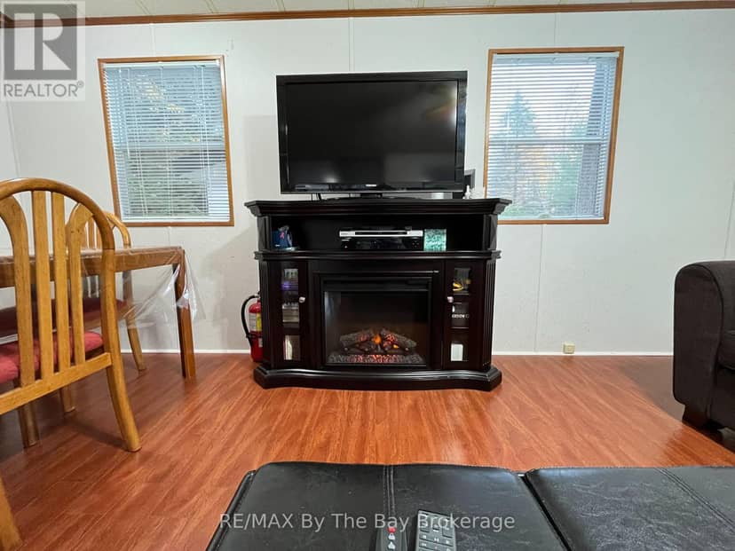 68 - 85 Theme Park Drive — photo 28 of 40