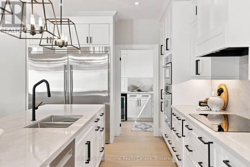 222 Oak Street — photo 18 of 40