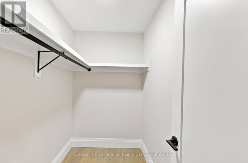 222 Oak Street — photo 32 of 40