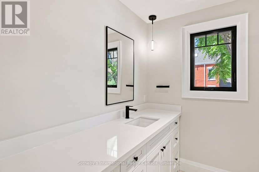 222 Oak Street — photo 33 of 40