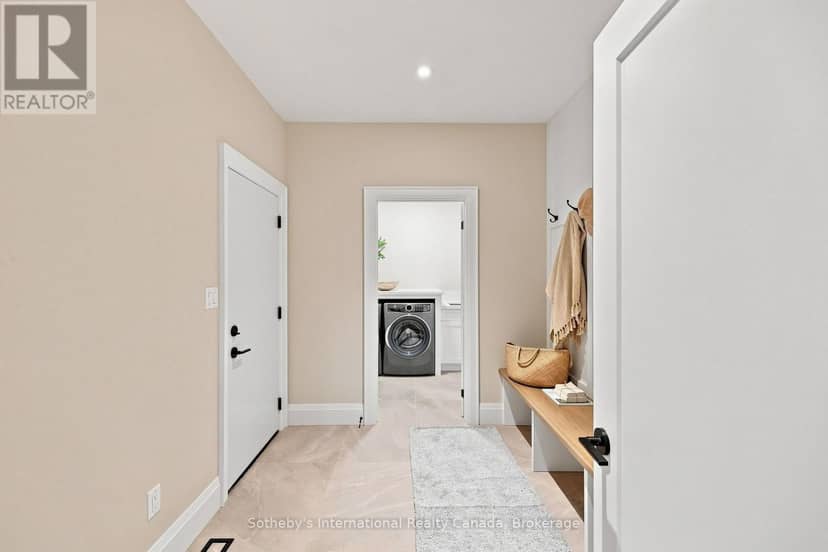 222 Oak Street — photo 7 of 40