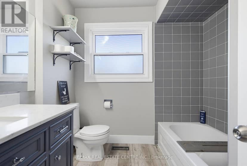 39 Amelia Street — photo 33 of 40