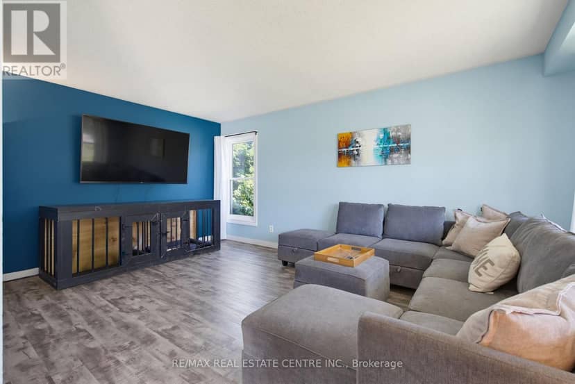 39 Amelia Street — photo 7 of 40