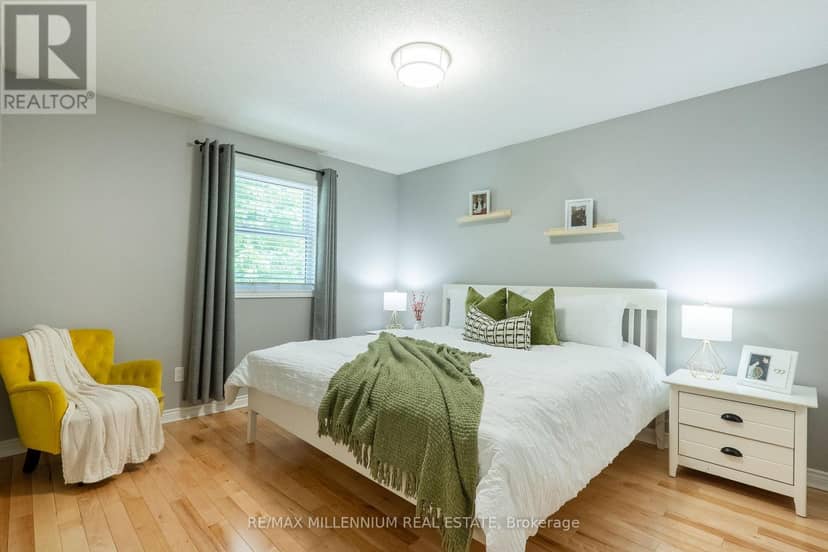 11 - 230 Meadowbrook Drive — photo 10 of 40
