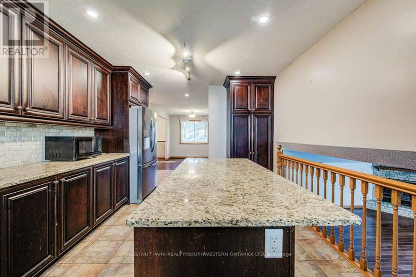 3 Cora Drive — photo 20 of 40