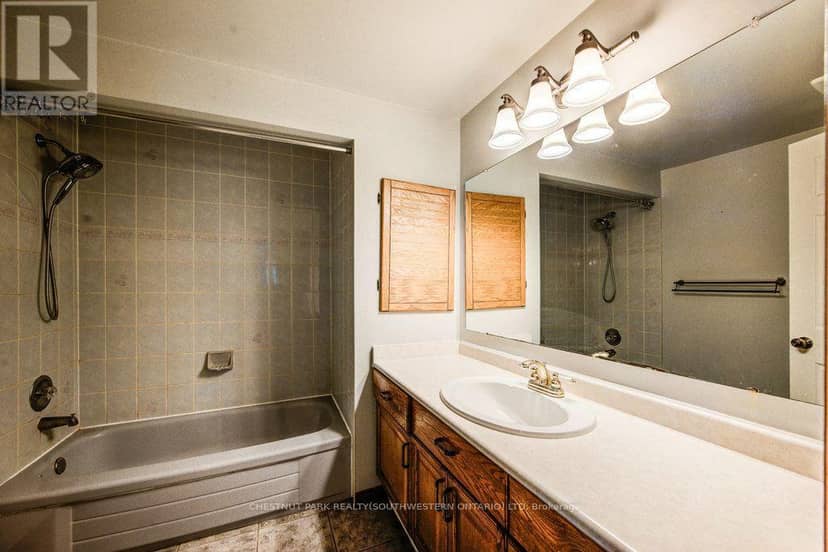 3 Cora Drive — photo 22 of 40