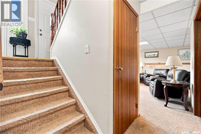 1630 Spadina DRIVE — photo 20 of 40
