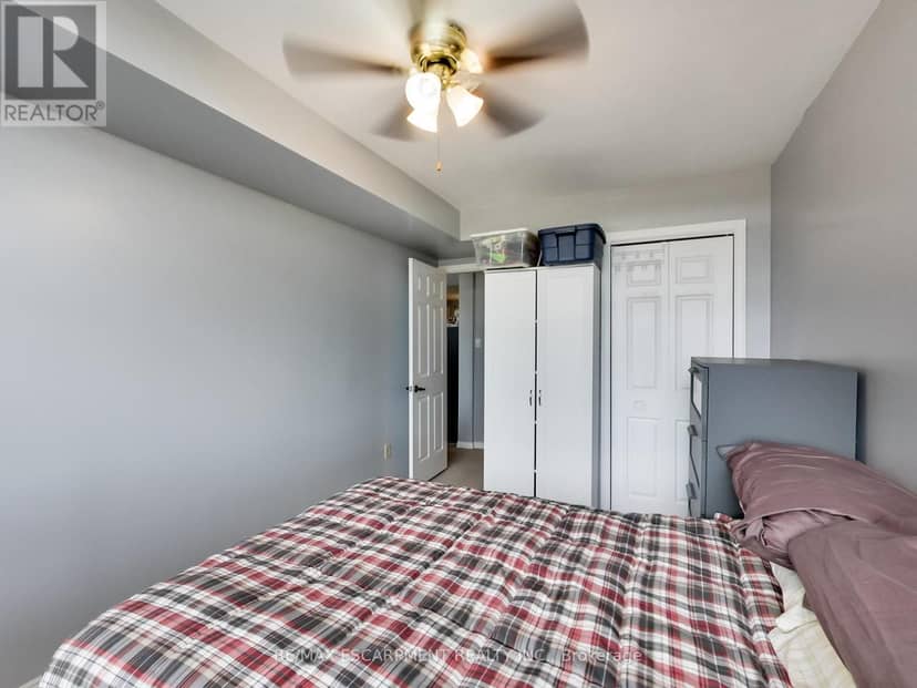 405 - 30 Harrisford Street — photo 30 of 40
