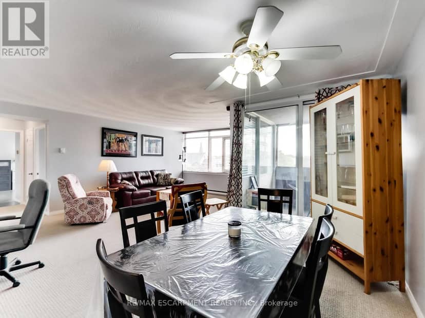 405 - 30 Harrisford Street — photo 19 of 40