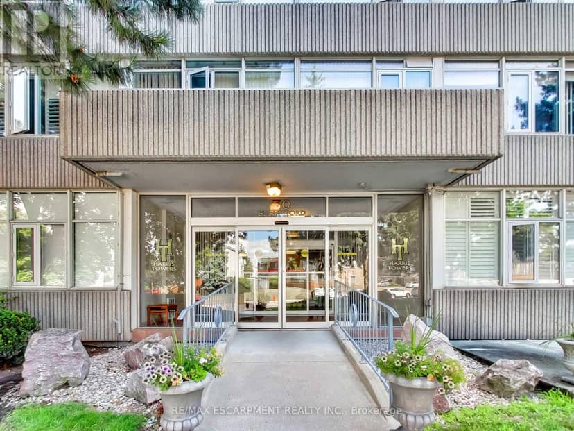 405 - 30 Harrisford Street — photo 4 of 40