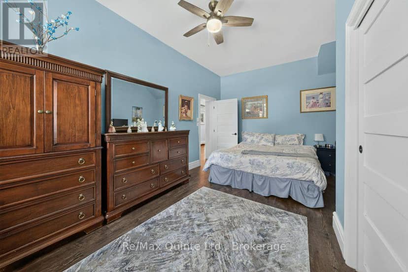 221 Albert Street — photo 15 of 40