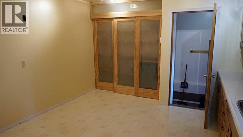 5308 52nd Avenue, Mannville, photo 7